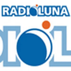 Listen to Radio Luna live online